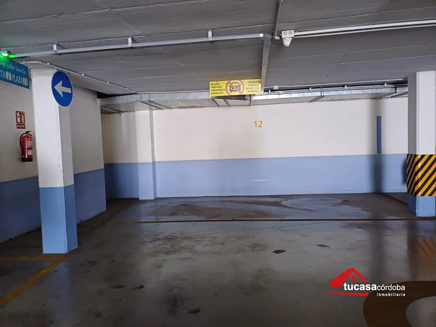 Parking de Piso en venta en Córdoba con Terraza, Trastero y Amueblado
