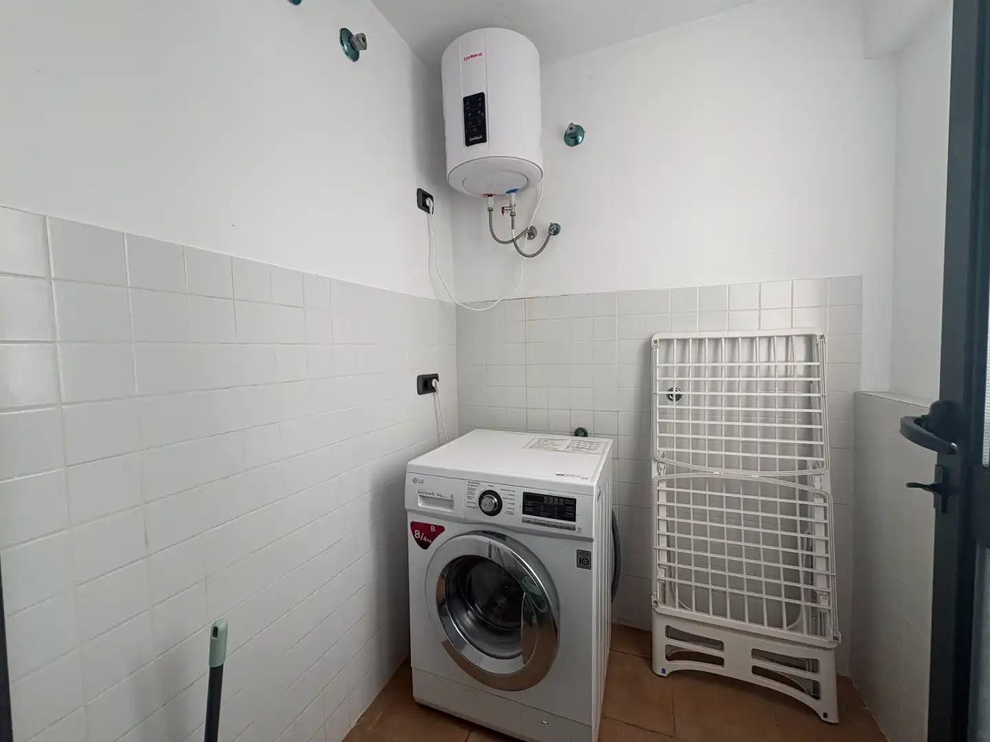 Badezimmer von Wohnung zur Miete in Centro