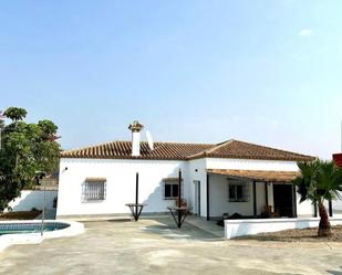 Vista exterior de Casa o xalet en venda en Chiclana de la Frontera