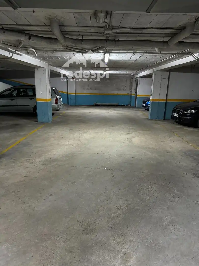 Parking of Garage for rent in A Cañiza  