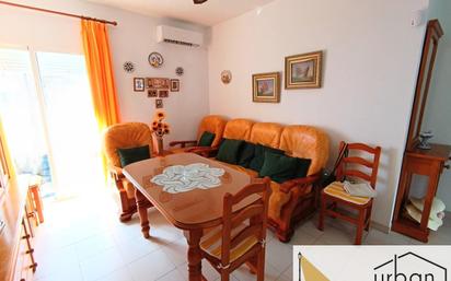 Wohnzimmer von Wohnung zum verkauf in Chipiona mit Möbliert