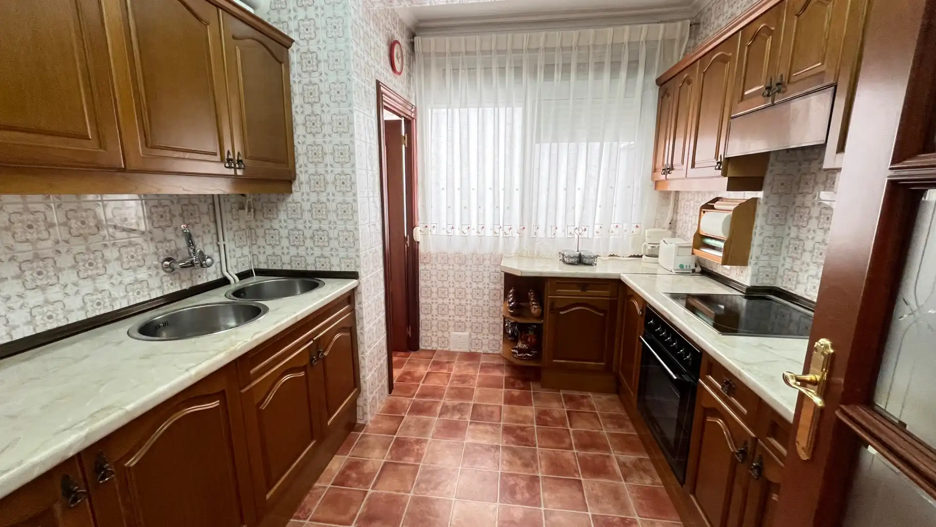 Cuina de Pis en venda en Valladolid Capital amb Calefacció, Parquet i Moblat