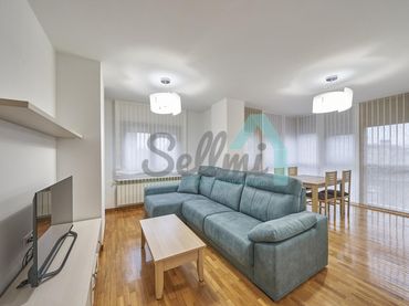 Flat with lift to rent in Calle Cardenal Cienfuegos