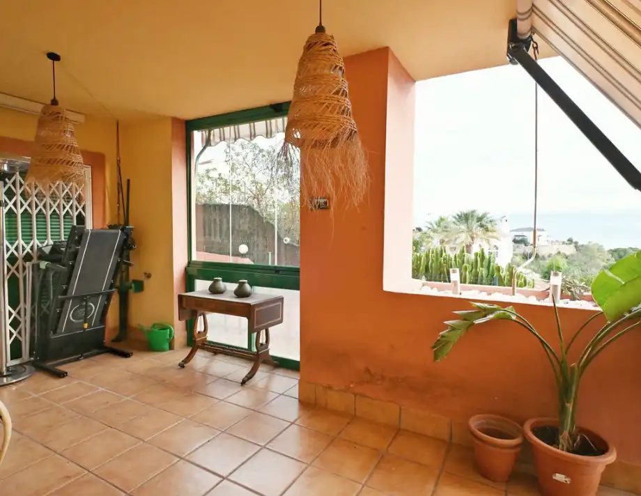 Piso con piscina en venta en Torreblanca del Sol, imagen 2