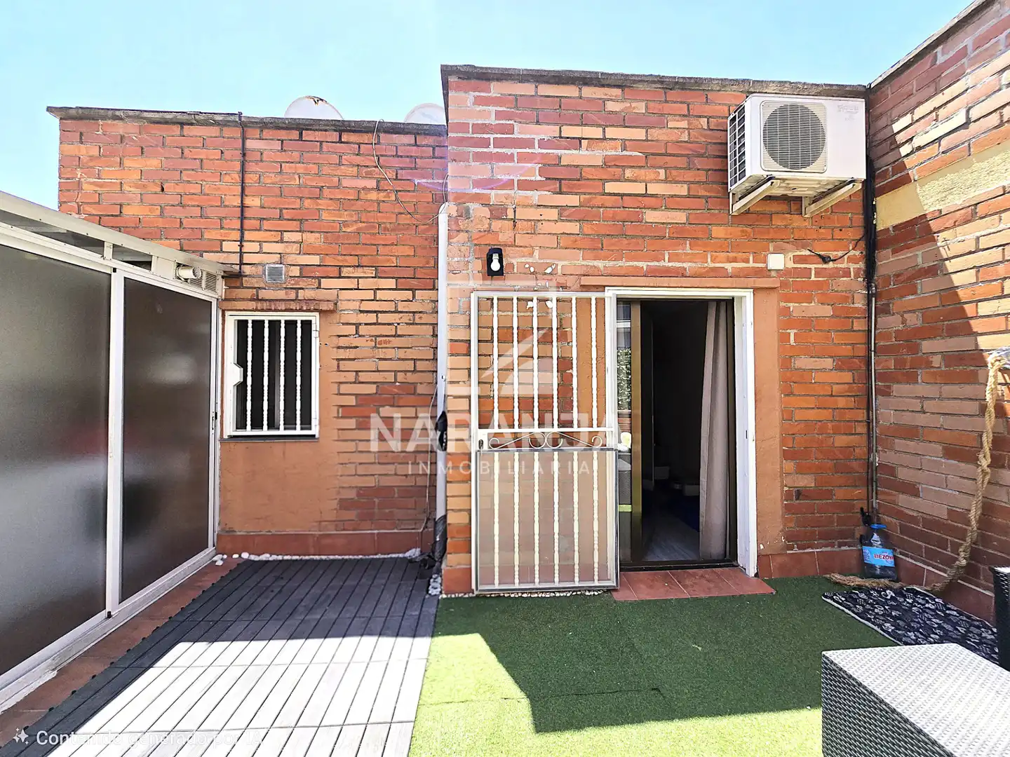 Jardín de Ático en venta en Santa Coloma de Gramenet con Aire acondicionado, Parquet y Terraza