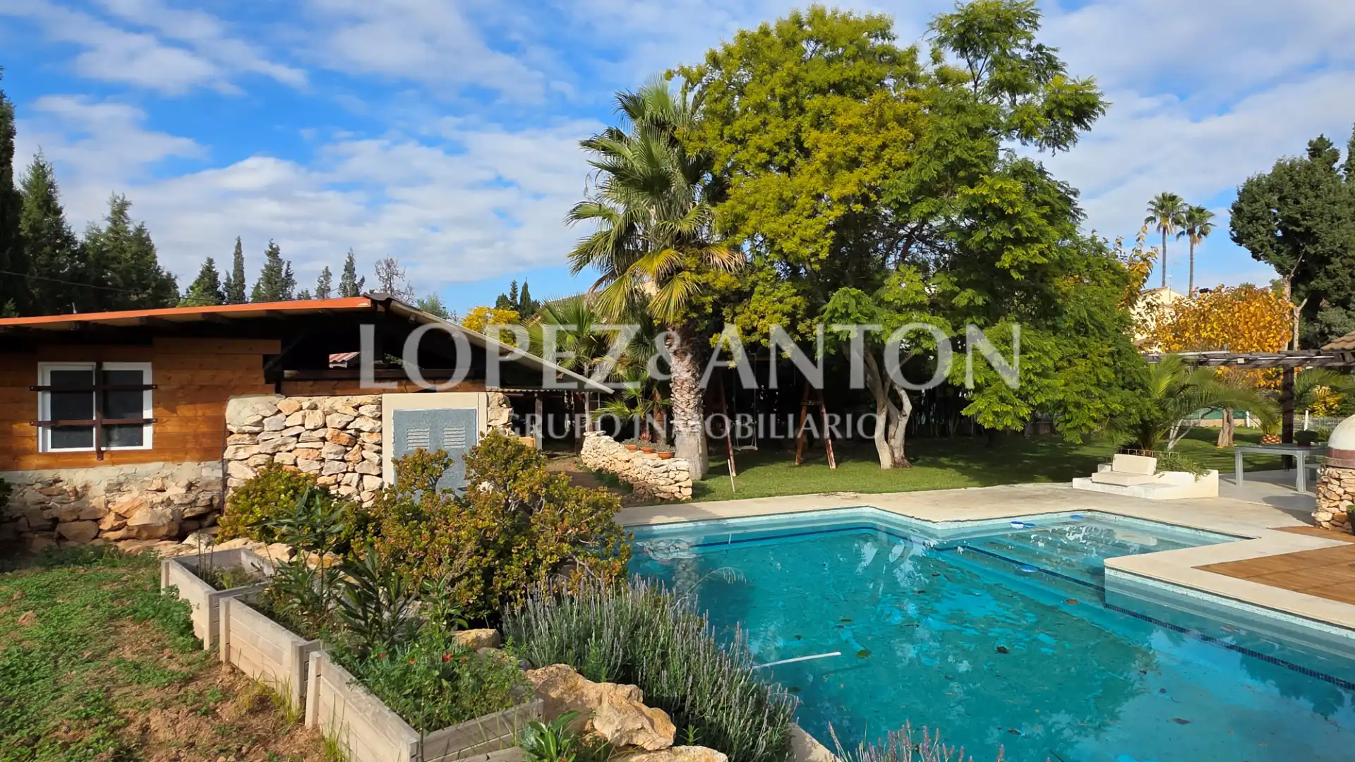 Garden of Houses for sale in L'Eliana  with Air Conditioner, Private garden and Terrace