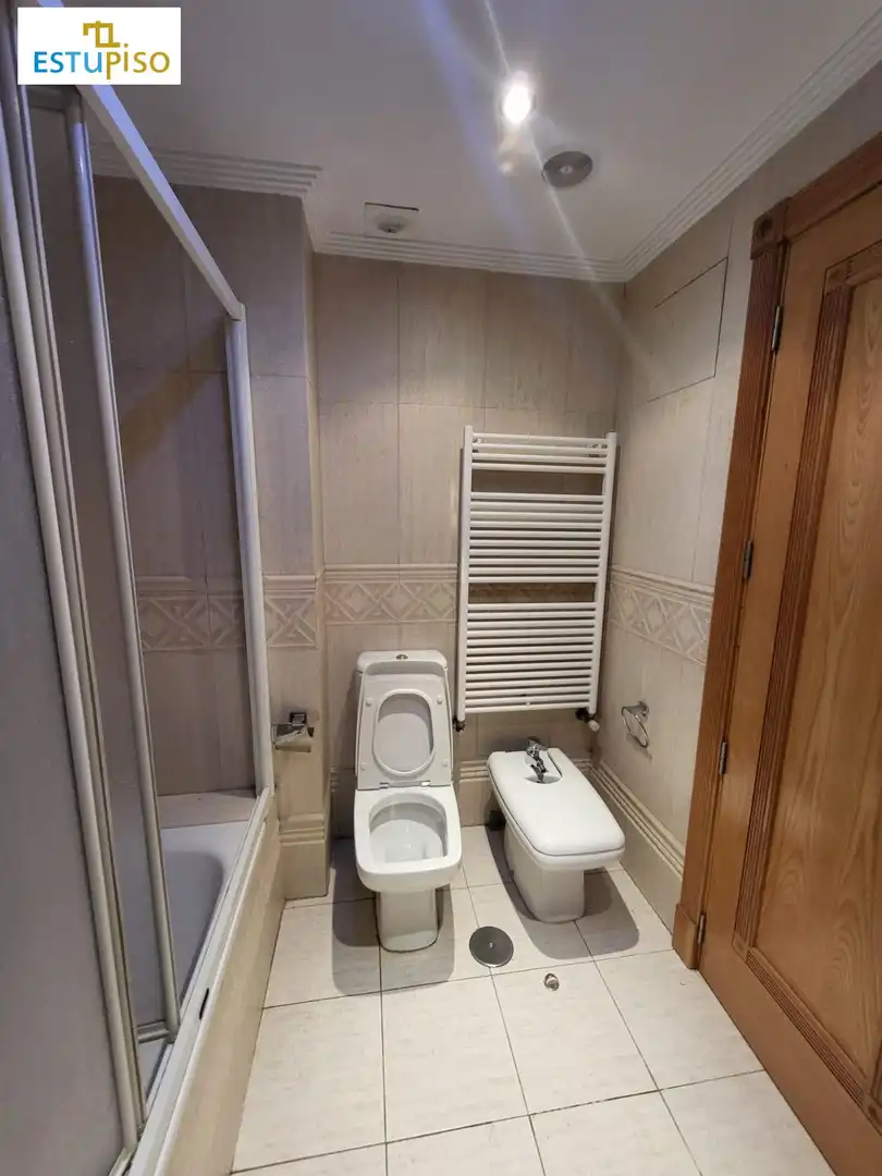 Bathroom of Flat for rent in León Capital   with Balcony