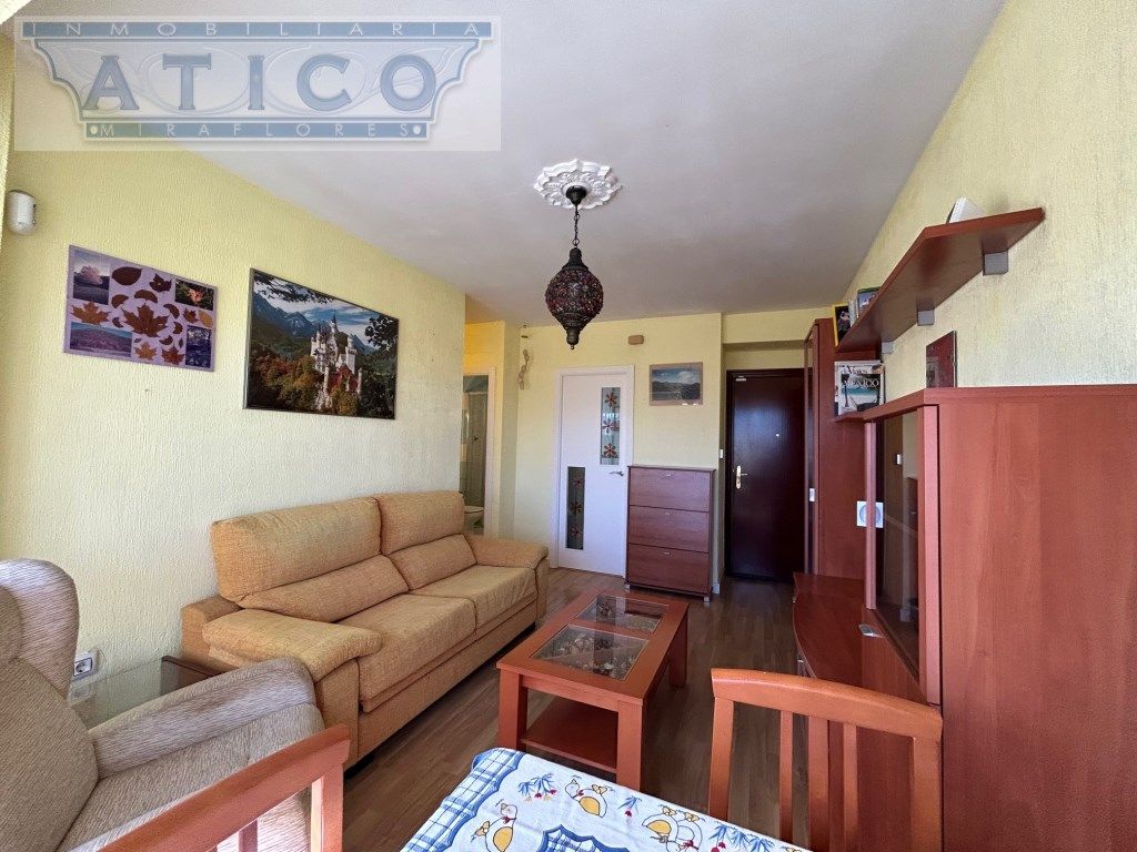 Living room of Flat for sale in  Sevilla Capital