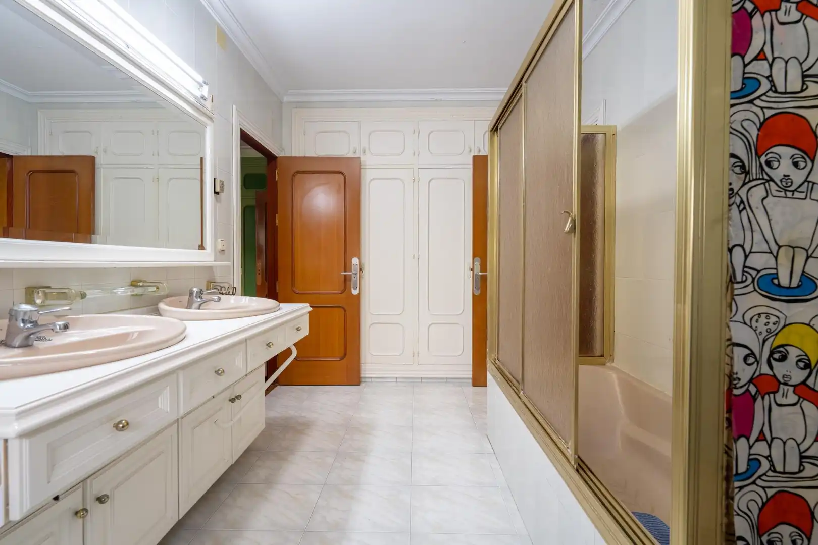 Baño de Casa o chalet en venta en Roquetas de Mar con Aire acondicionado, Jardín privado y Parquet