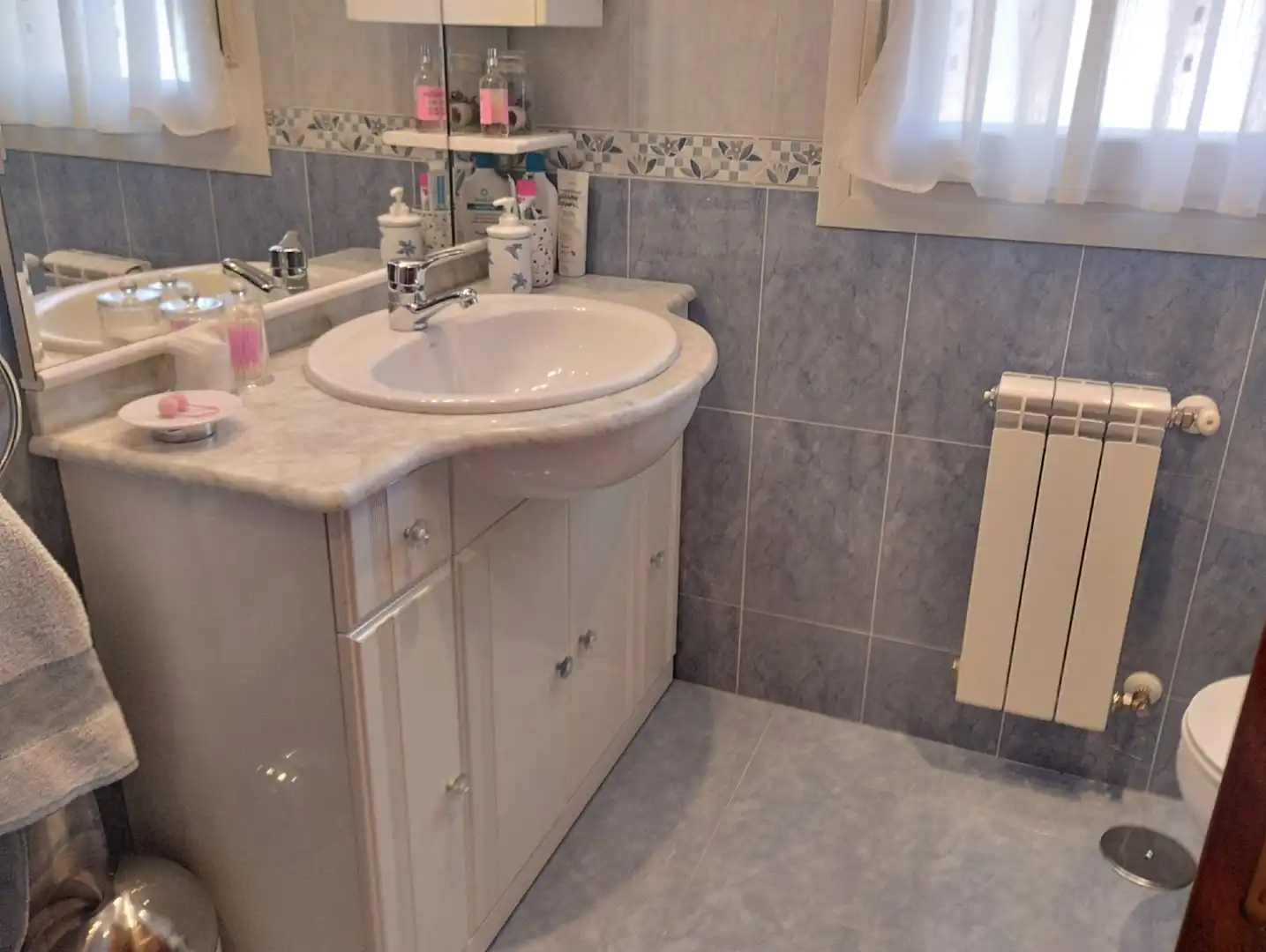 Bathroom of Flat for sale in Bárcena de Cicero  with Heating, Storage room and Swimming Pool