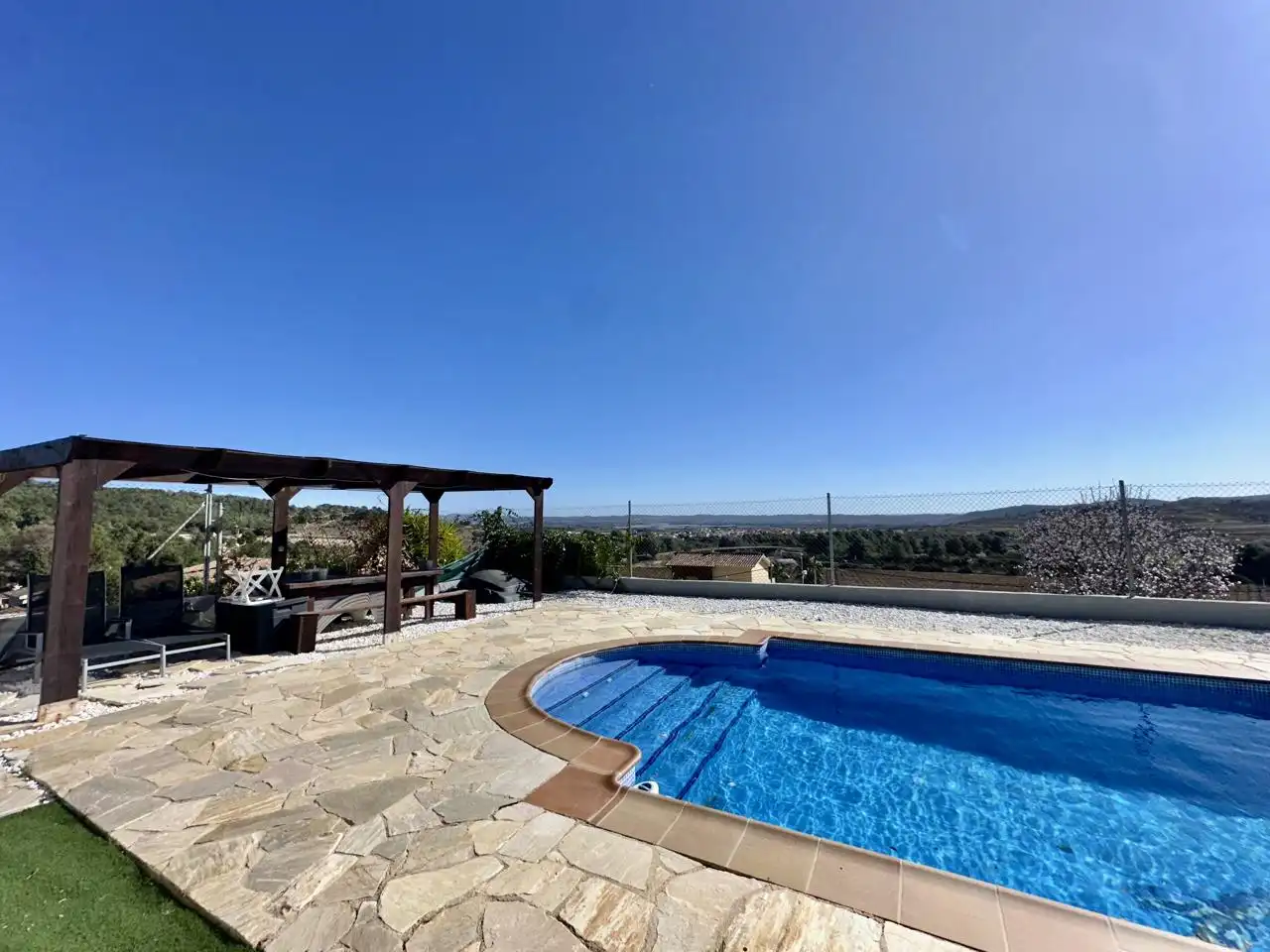 Casa amb piscina en venda a La Bisbal del Penedès, imagen 27
