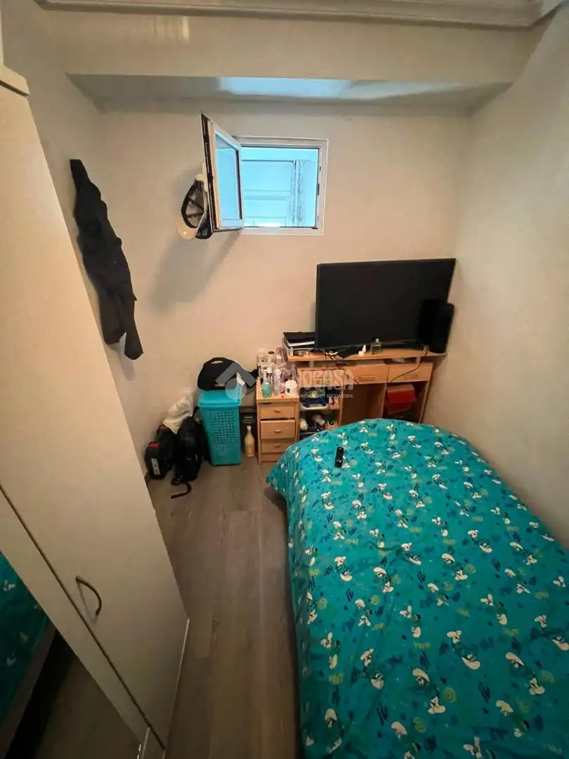 Bedroom of Flat for sale in Santander