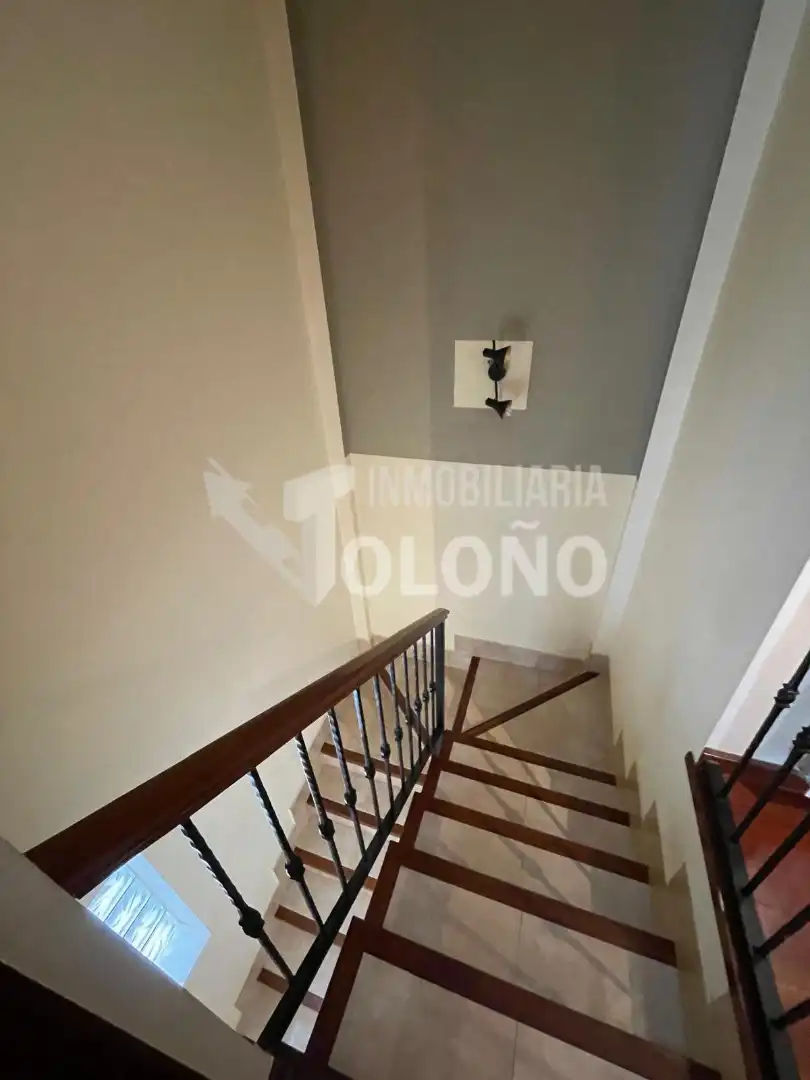 Casa adosada en venta en Casalarreina con Calefacción, Jardín privado y Parquet