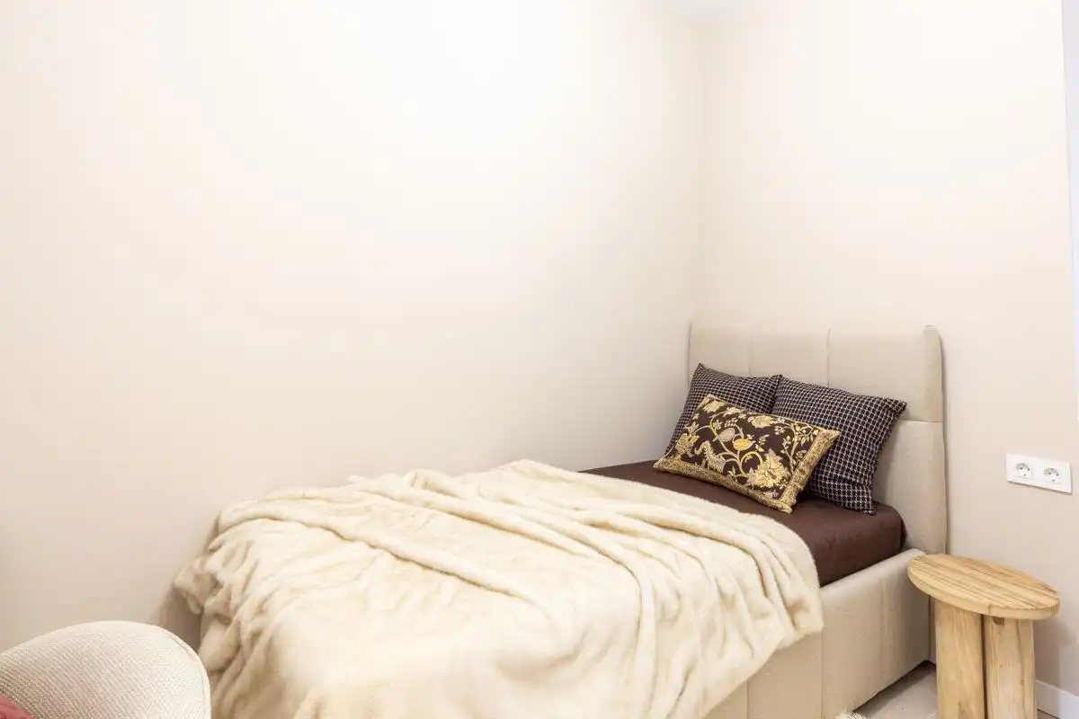 Bedroom of Ground floor for sale in Torrent  with Air Conditioner, Heating and Terrace