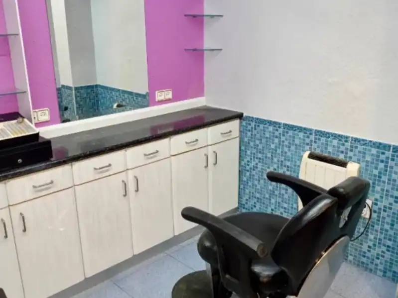 Baño de Local en venta en Sestao  con Amueblado