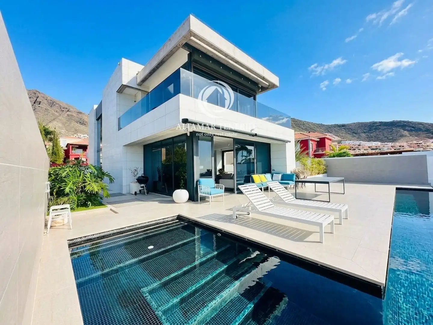 Maison avec piscine à vendre à el sause