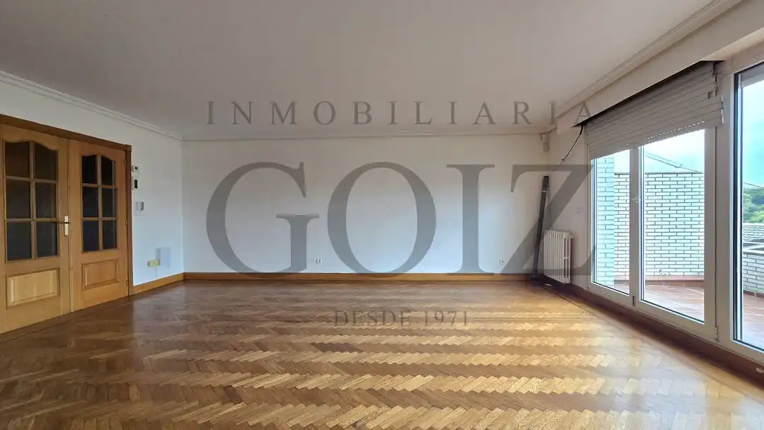 Sala de estar de Casa adosada en venta en Donostia - San Sebastián  con Calefacción, Terraza y Trastero