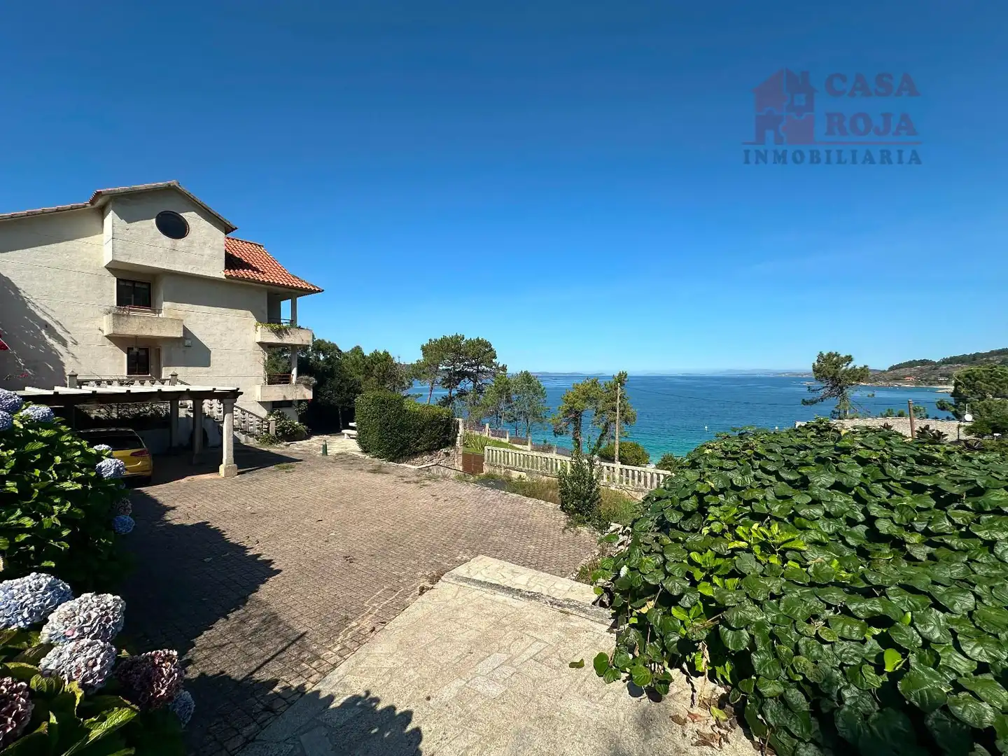 Exterior view of Houses for sale in Cangas   with Air Conditioner, Heating and Terrace