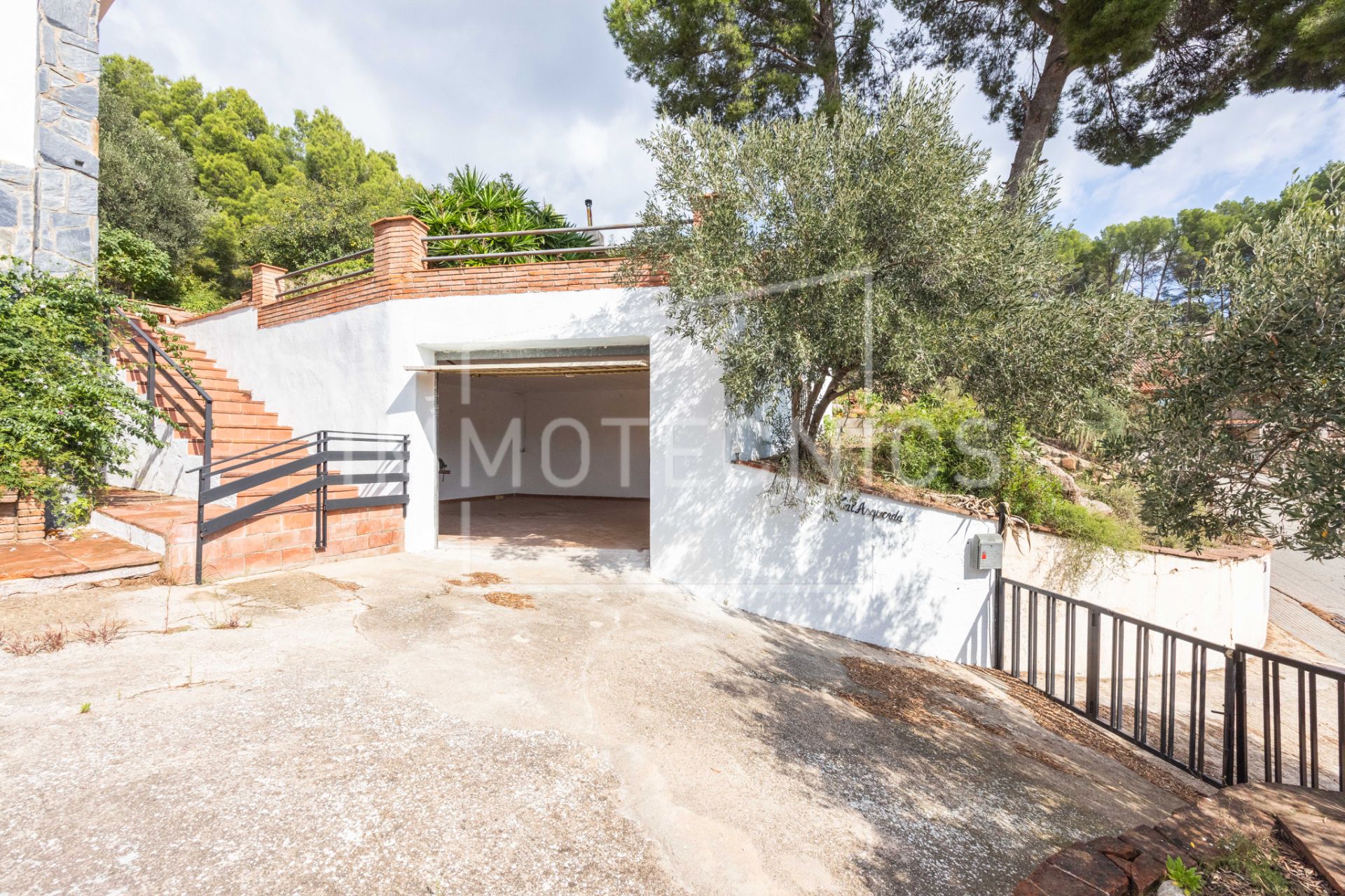 Exterior view of House or chalet for sale in Bigues i Riells del Fai  with Heating, Terrace and Balcony