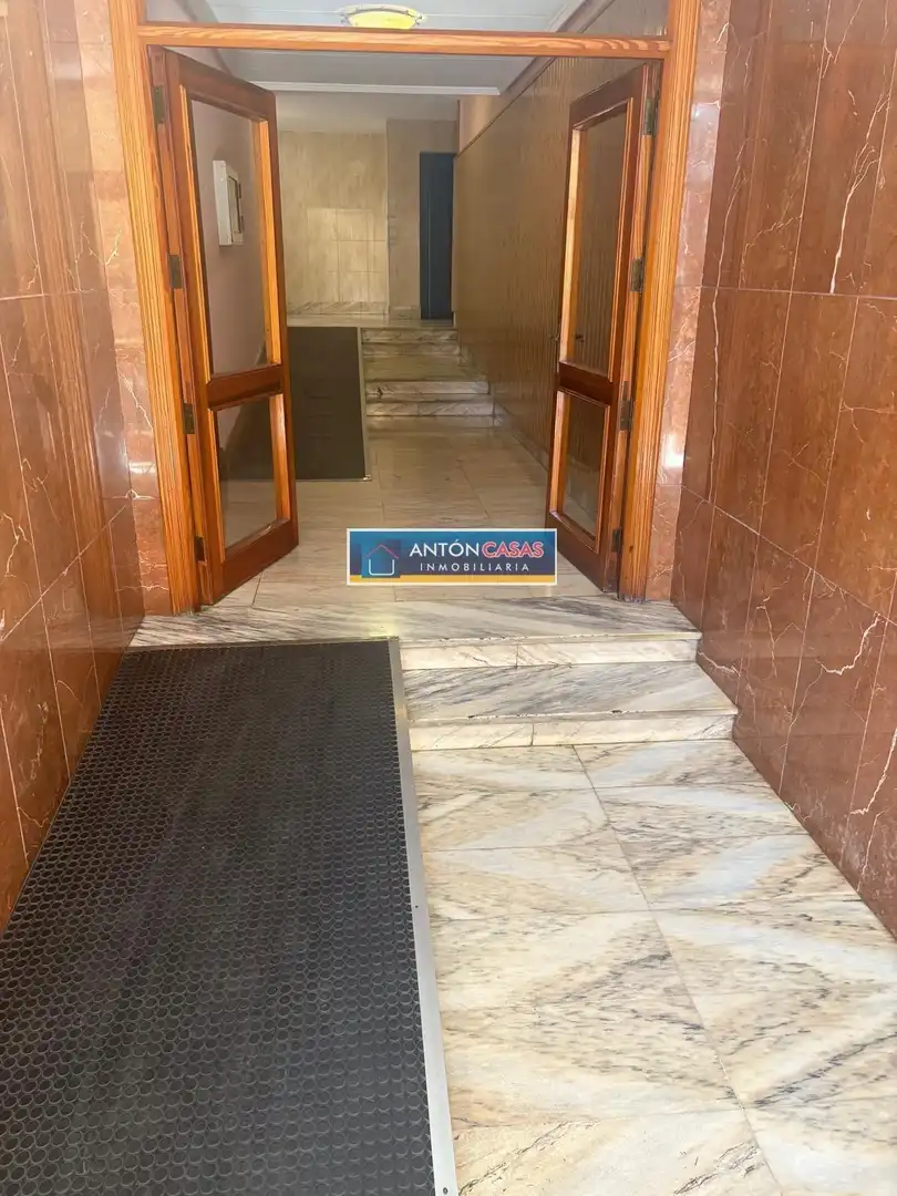 Dachboden zum Verkauf in Elda mit Balkon und Alarm