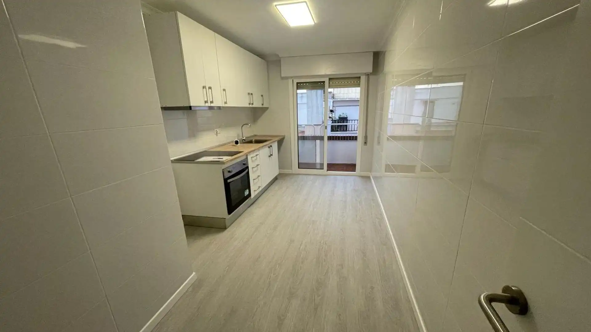 Kitchen of Flat for sale in Alcanar  with Parquet flooring and Balcony