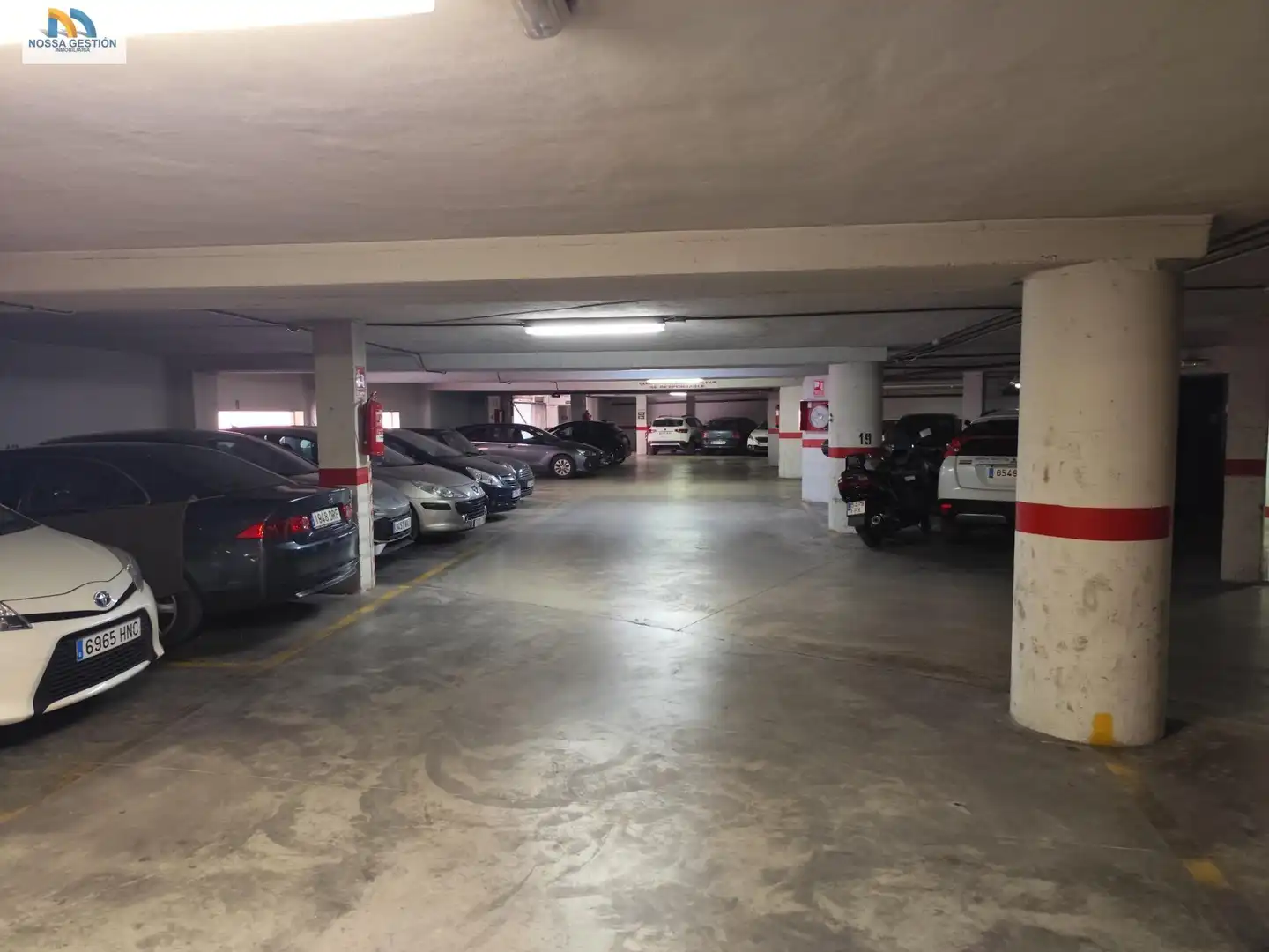 Garage zur Miete in Calle del Esperantista Hernández Lahuerta, El Calvari