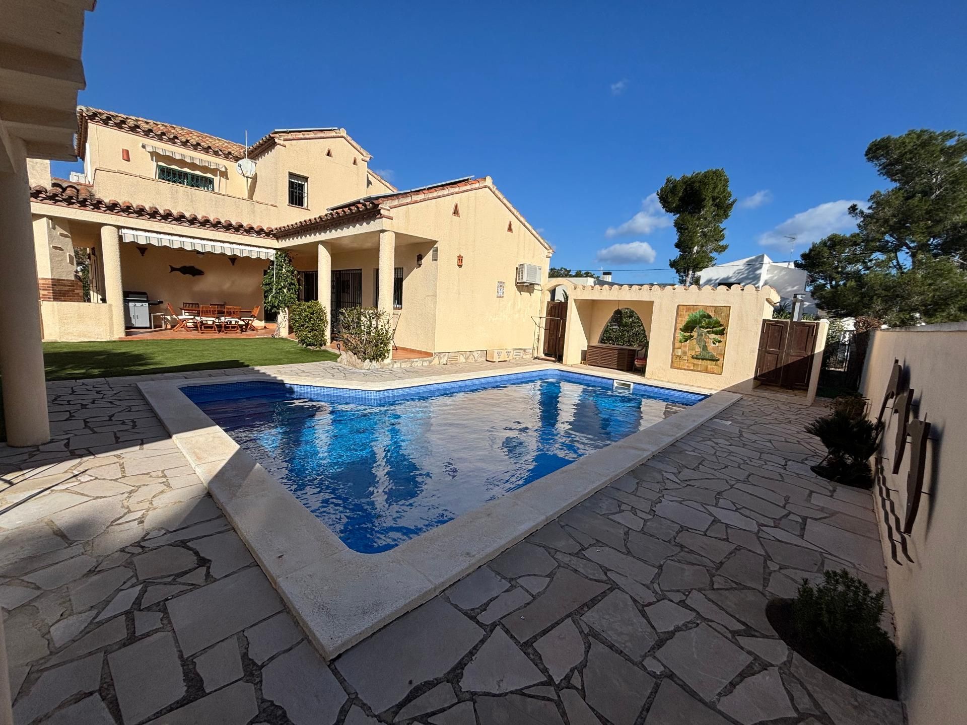 Piscina de Casa o chalet en venta en L'Ametlla de Mar 