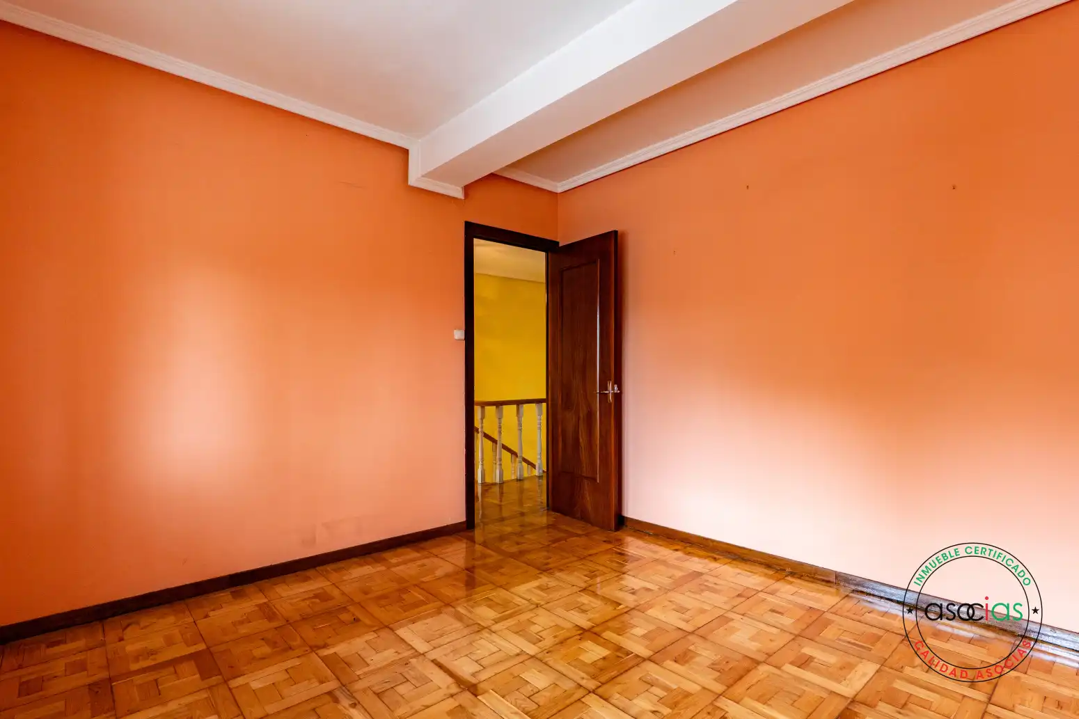 Houses for sale in Laviana  with Heating, Parquet flooring and Terrace