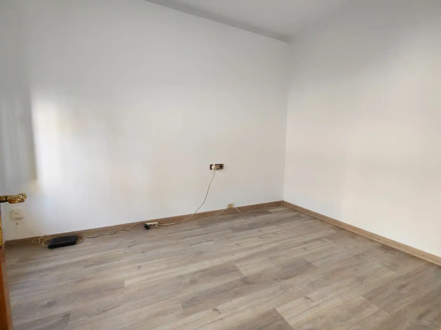 Piso en venta en Ripollet con Calefacción, Parquet y Terraza
