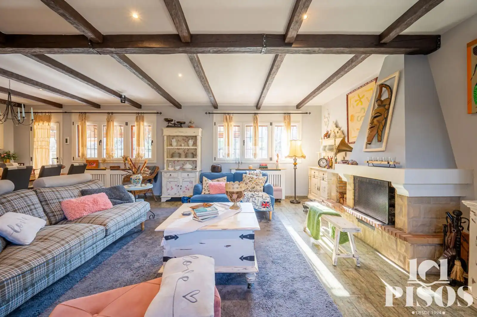 Sala de estar de Casa o chalet en venta en Rubí con Aire acondicionado, Calefacción y Trastero