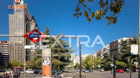 Foto 3 de Piso en venta en Calle Poeta Joan Maragall, Castillejos - Cuzco, Madrid