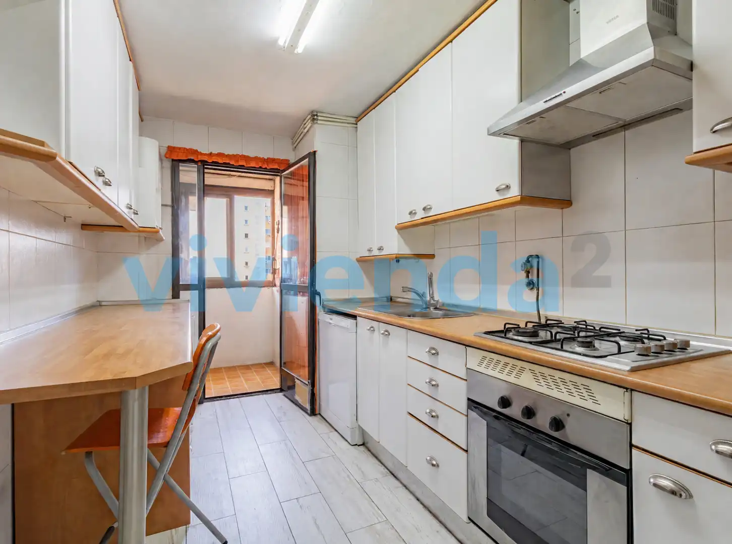 Flat with terrace for sale in Calle del Jazmin, imagen 15