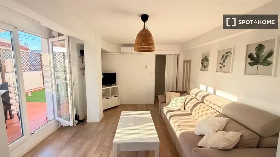 Wohnzimmer von Wohnung zur Miete in Valencia mit Klimaanlage, Heizung und Möbliert