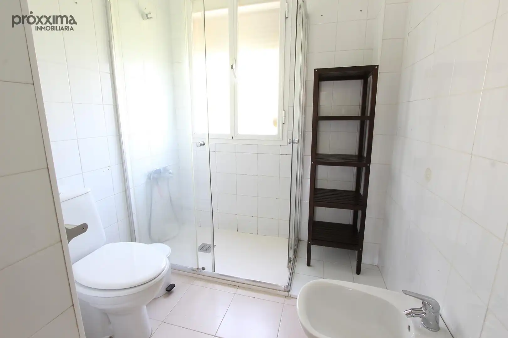 Baño de Piso en venta en Sevilla con Aire acondicionado y Balcón