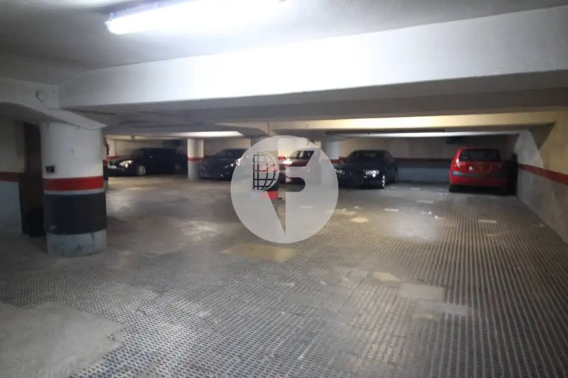 Parcheggio in vendita a Eixample, imagen 2