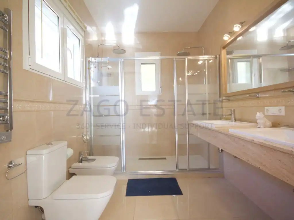 Baño de Casa o chalet en venta en Altea con Piscina y Amueblado