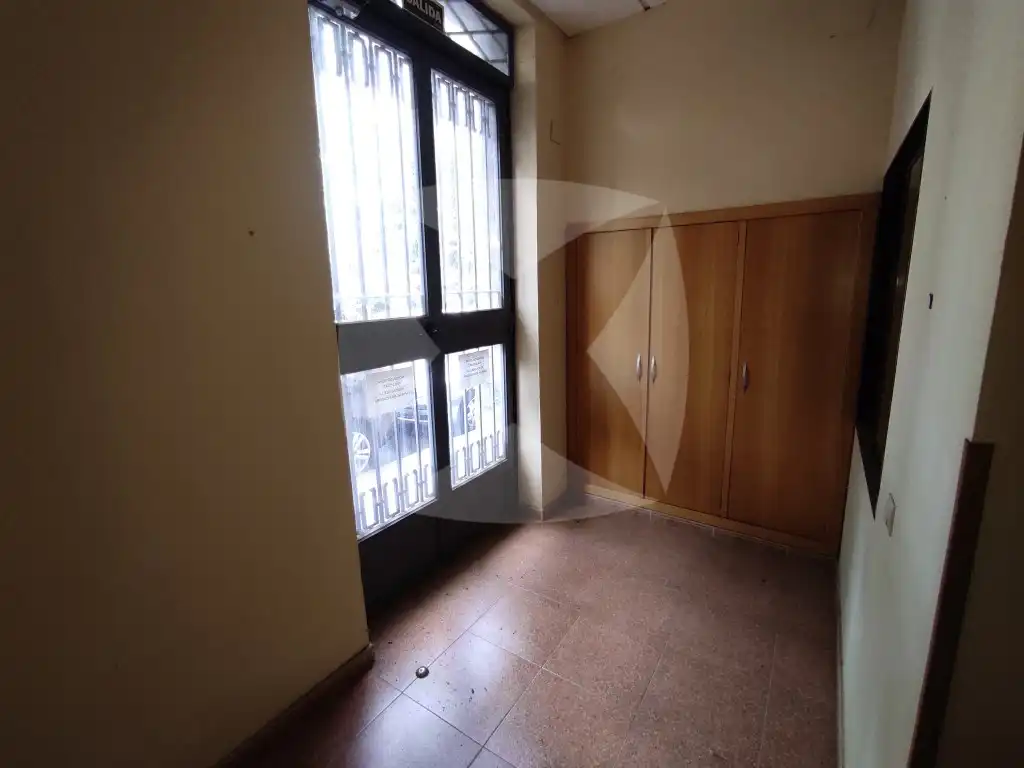 Local comercial en alquiler en Parque de Castelar, imagen 4