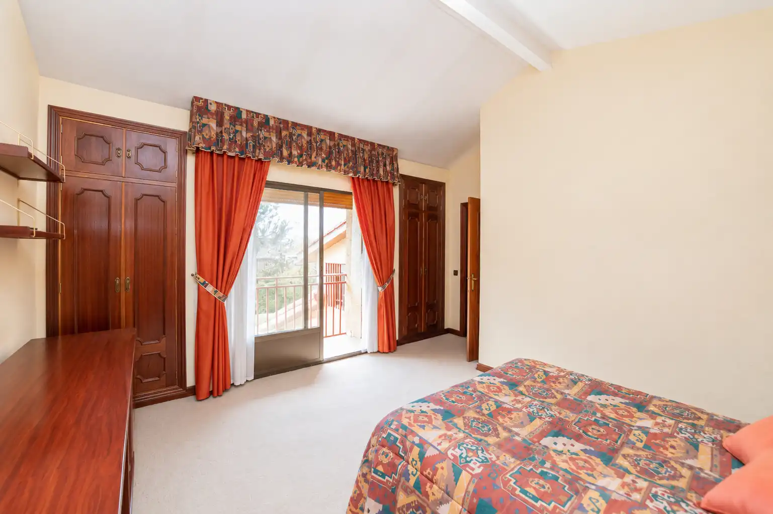 Habitación de Casa o chalet en venta en Villaviciosa de Odón con Jardín privado, Terraza y Trastero