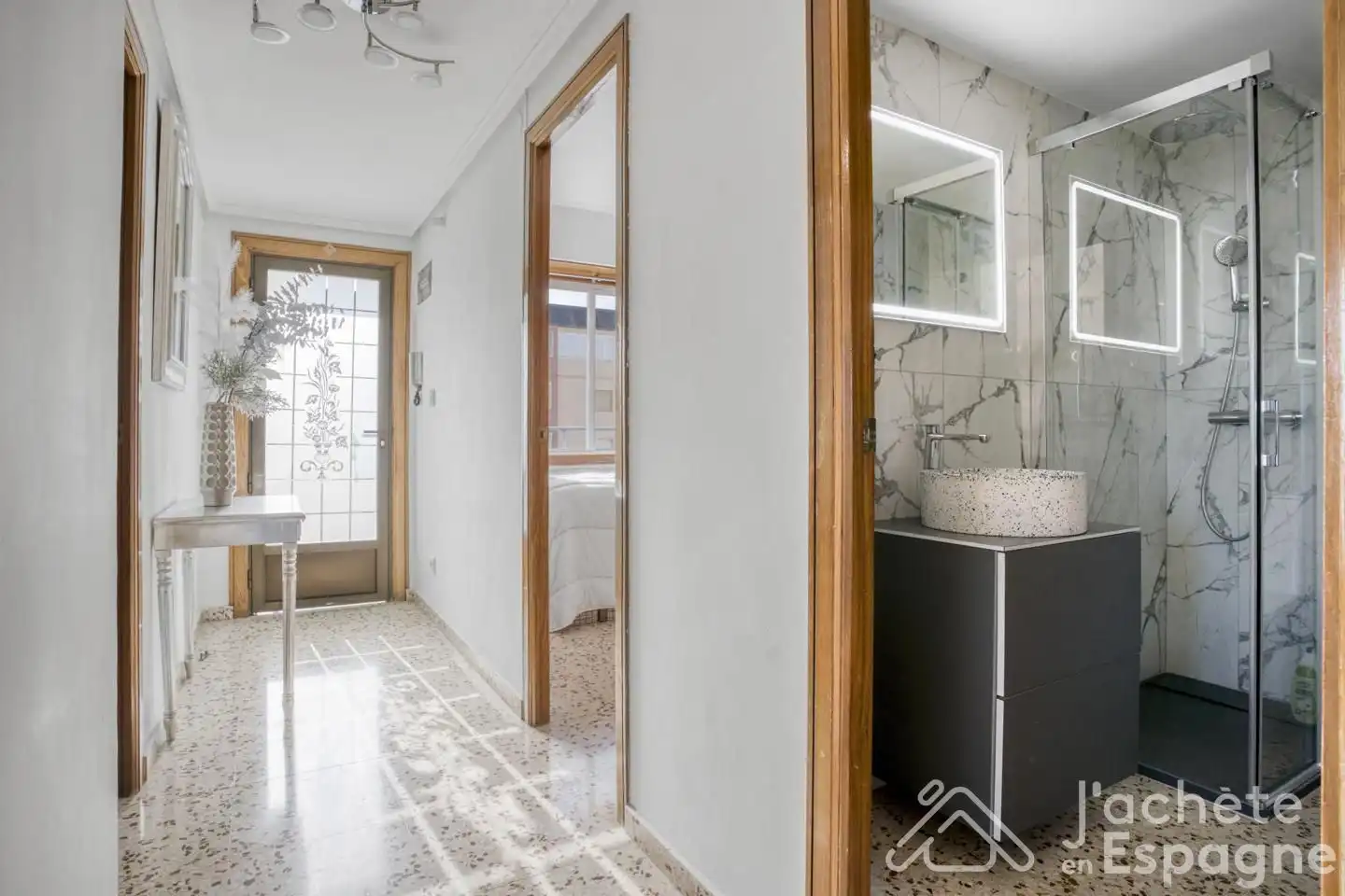 Flat with lift for sale in Plaça Enric Valor, imagen 9