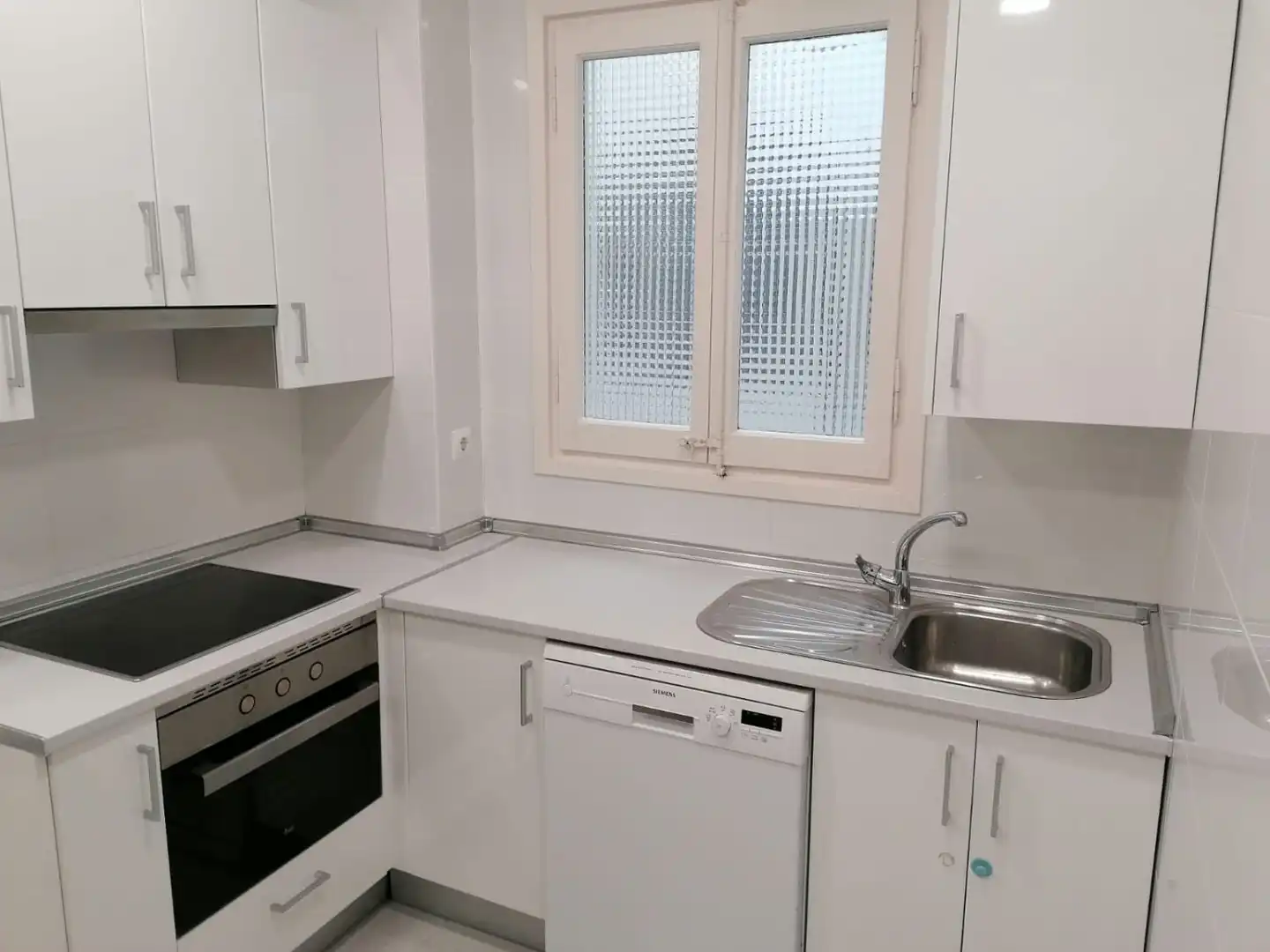 Cocina de Piso de alquiler en Madrid con Aire acondicionado, Calefacción y Parquet