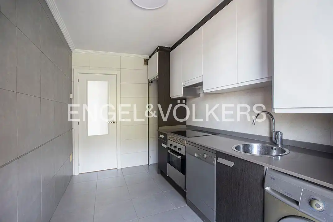 Kitchen of Apartments for sale in Llanes  with Heating, Private garden and Terrace