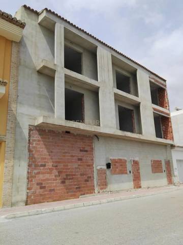 Edificio en Venta en Vicent Andres Estelles, 3 en Rotglà i Corbera