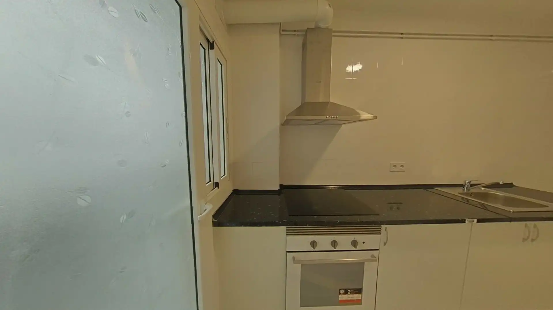 Kitchen of Flat for sale in Terrassa  with Heating and Terrace