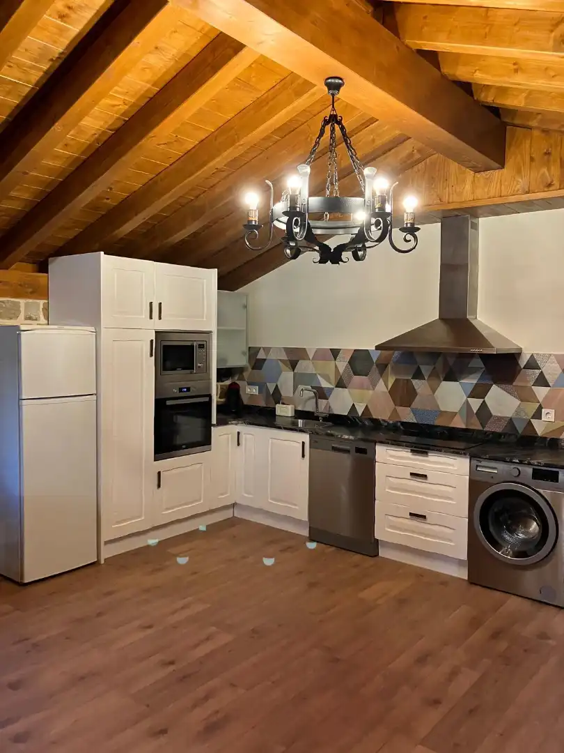 Cocina de Finca rústica en venta en San Pedro del Romeral con Calefacción, Jardín privado y Terraza