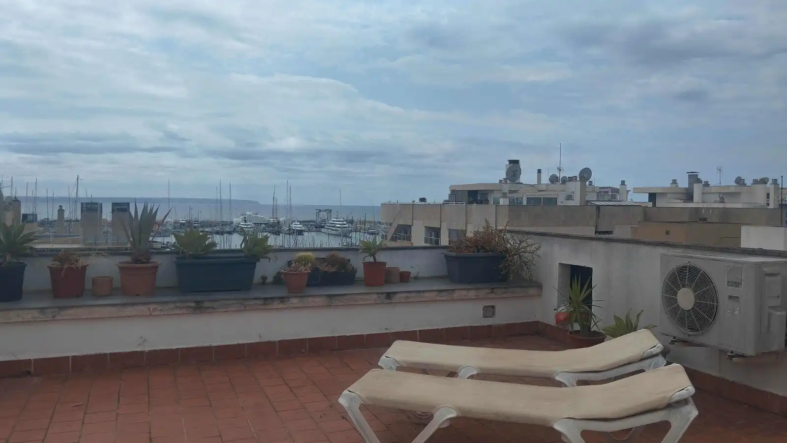 Terraza de Ático de alquiler en  Palma de Mallorca con Aire acondicionado, Terraza y Lavadora