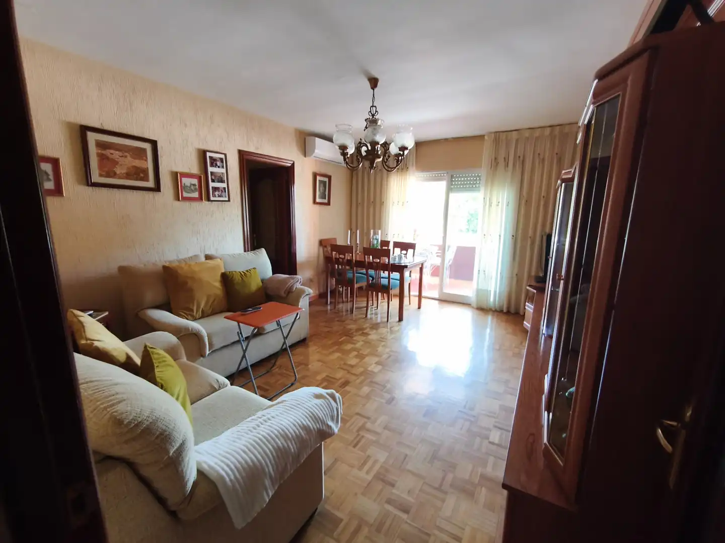 Sala de estar de Piso en venta en Móstoles con Calefacción, Parquet y Terraza
