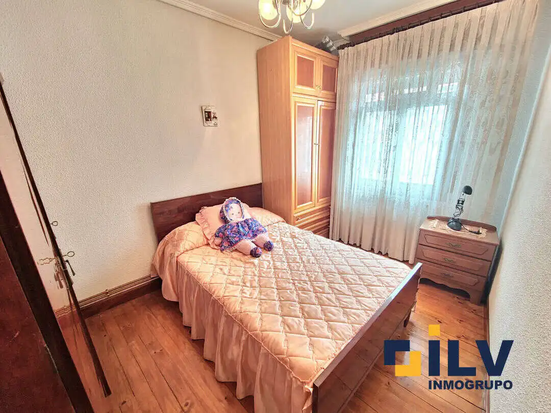 Bedroom of Flat for sale in Bilbao   with Heating, Terrace and Storage room