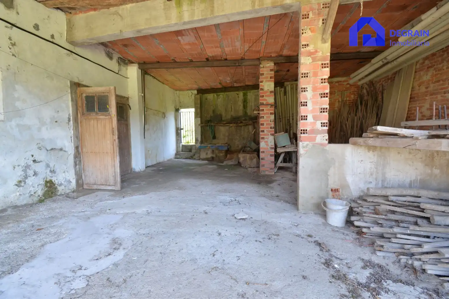 Casa o chalet en venta en Salas con Calefacción, Terraza y Trastero