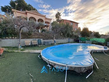 Xalet amb piscina en venda a Piera