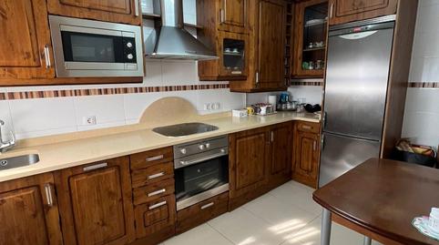 Foto 4 de Casa adosada en venda a Avenida de Joaquin Fernandez Vallejo, Tanos, Cantabria